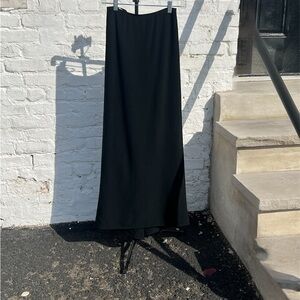 Chanel Lighweight Wool Maxi Skirt- Plain Front with Ruched & Ruffled Back - 36